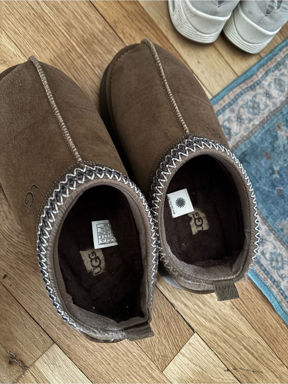 UGG Chestnut Suede Slip-On Mule with Stitched Trim